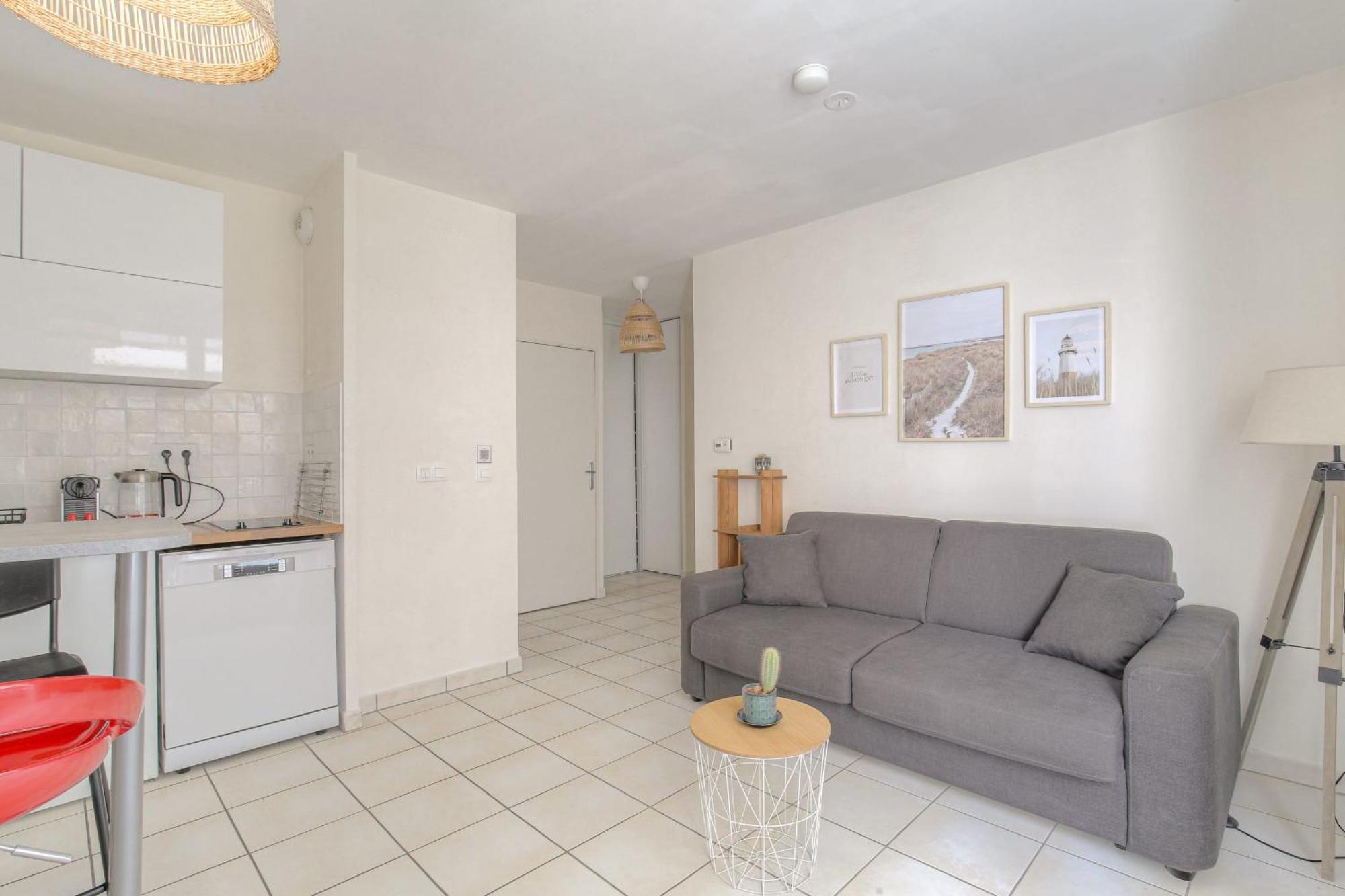 Le Calme Et Cosy Avec Parking Gratuit Apartment Lyon Exterior photo